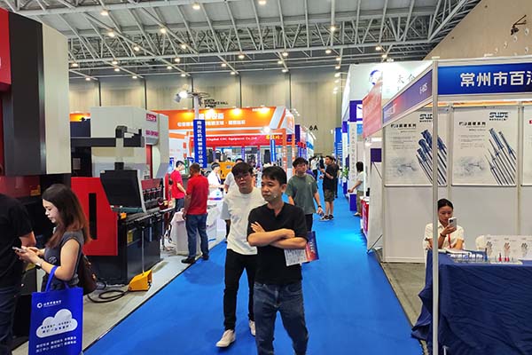 展會(huì)現(xiàn)場